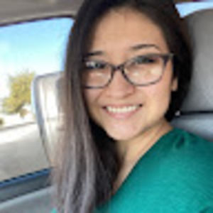 Meet your Posher, Stephanie